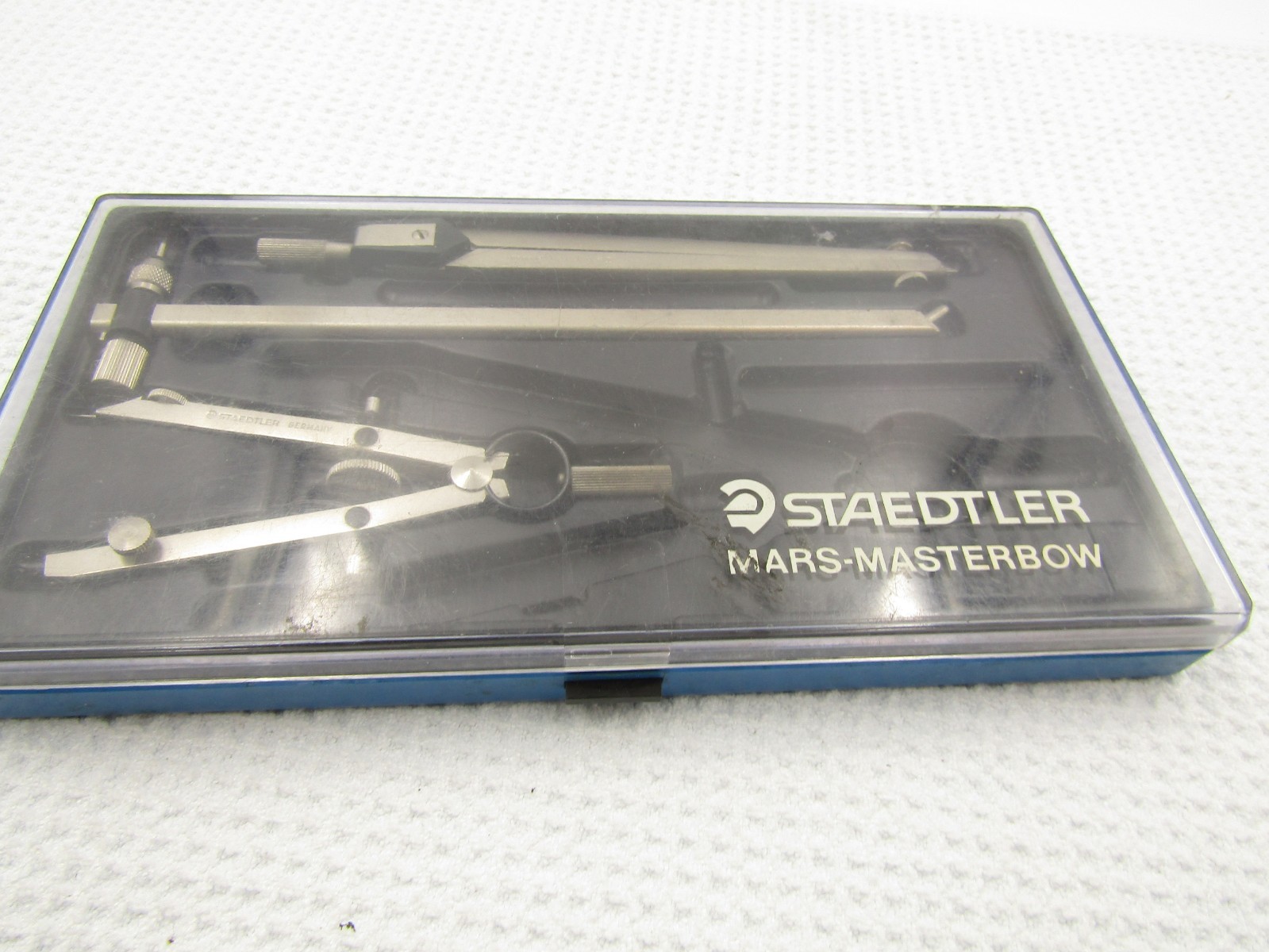 Staedtler Mars Masterbow Drafting Compass/Divider Set Germany 2 ITEMS MISSING Staedtler Mars Masterbow Drafting Compass/Divider Set Germany 2 ITEMS MISSING