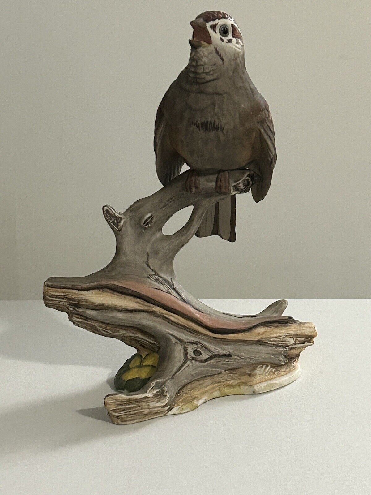 Boehm Porcelain Bird Figurine Tree Sparrow 468 USA