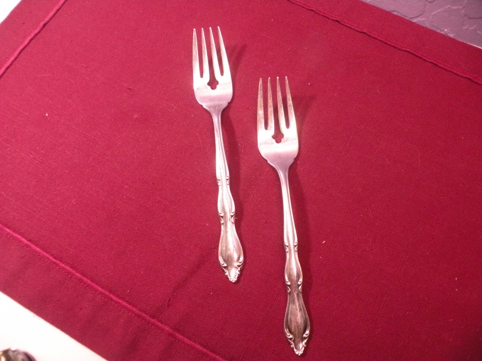 Set Of 2 International Silver Anniversary Stainless Salad Forks 6 3/8\