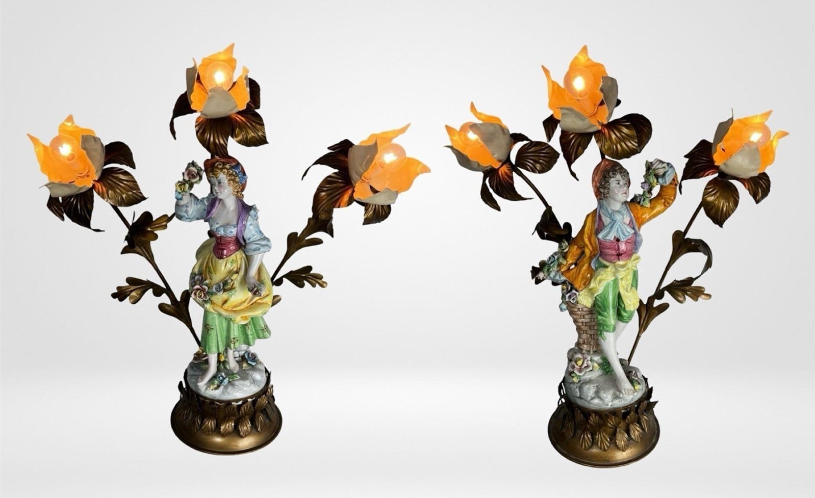 Capodimonte - Pair of Porcelain Figural Floral Tole Lamps 1960\'s Large