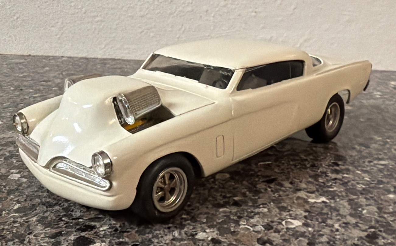 AMT/ERTL 1953 Studebaker Coupe Chopped Dual Blower Hemi Custom Vintage Assembled