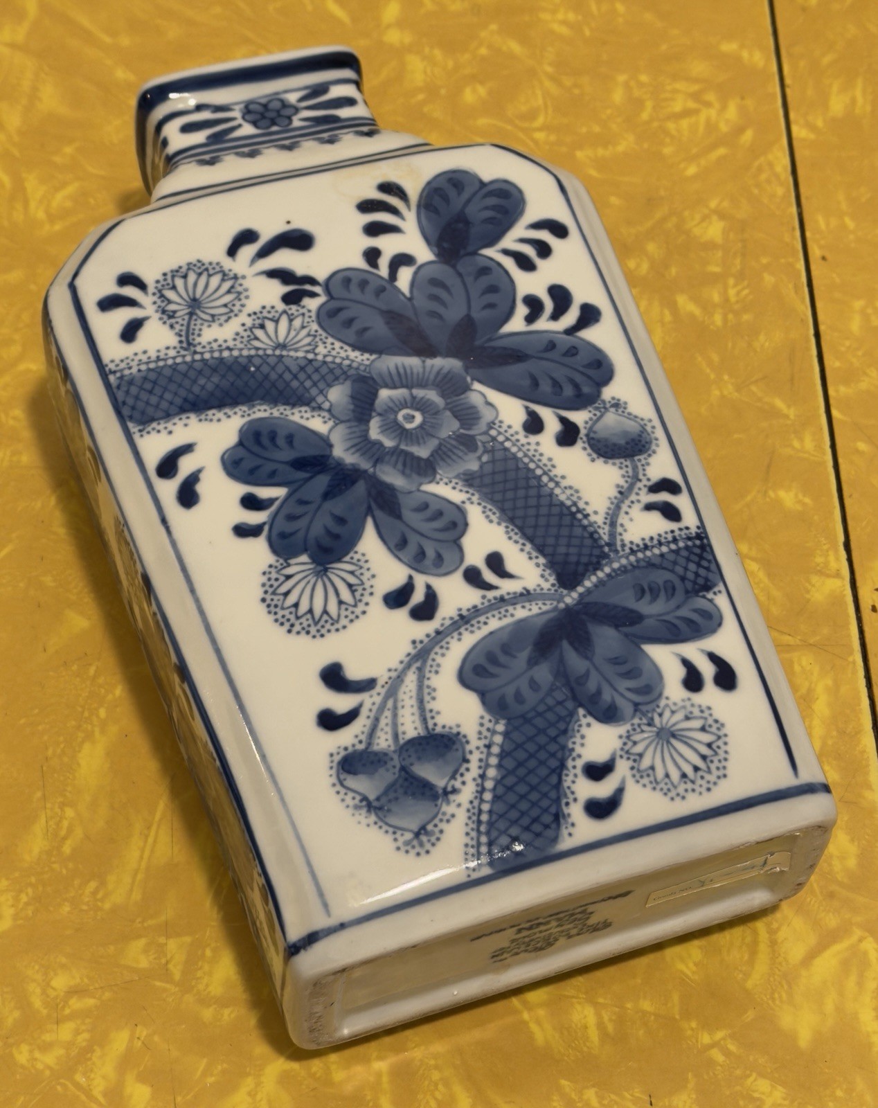 Vintage China Blue Fine Porcelain Seymour Mann Flow Blue Lotus Vase 