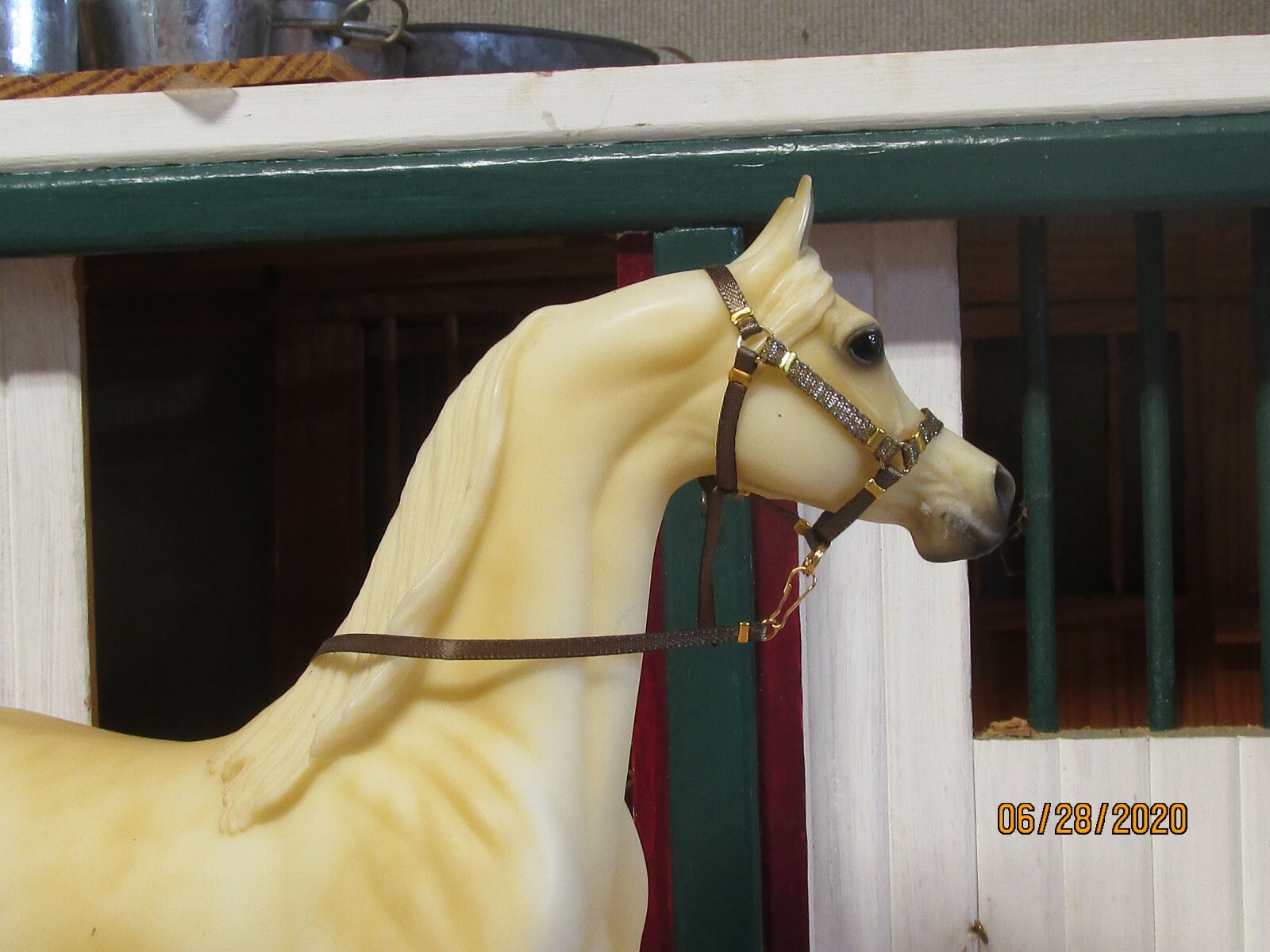 Jaapi Brown & Gold Halter - fits Breyer/Stone traditional model horses