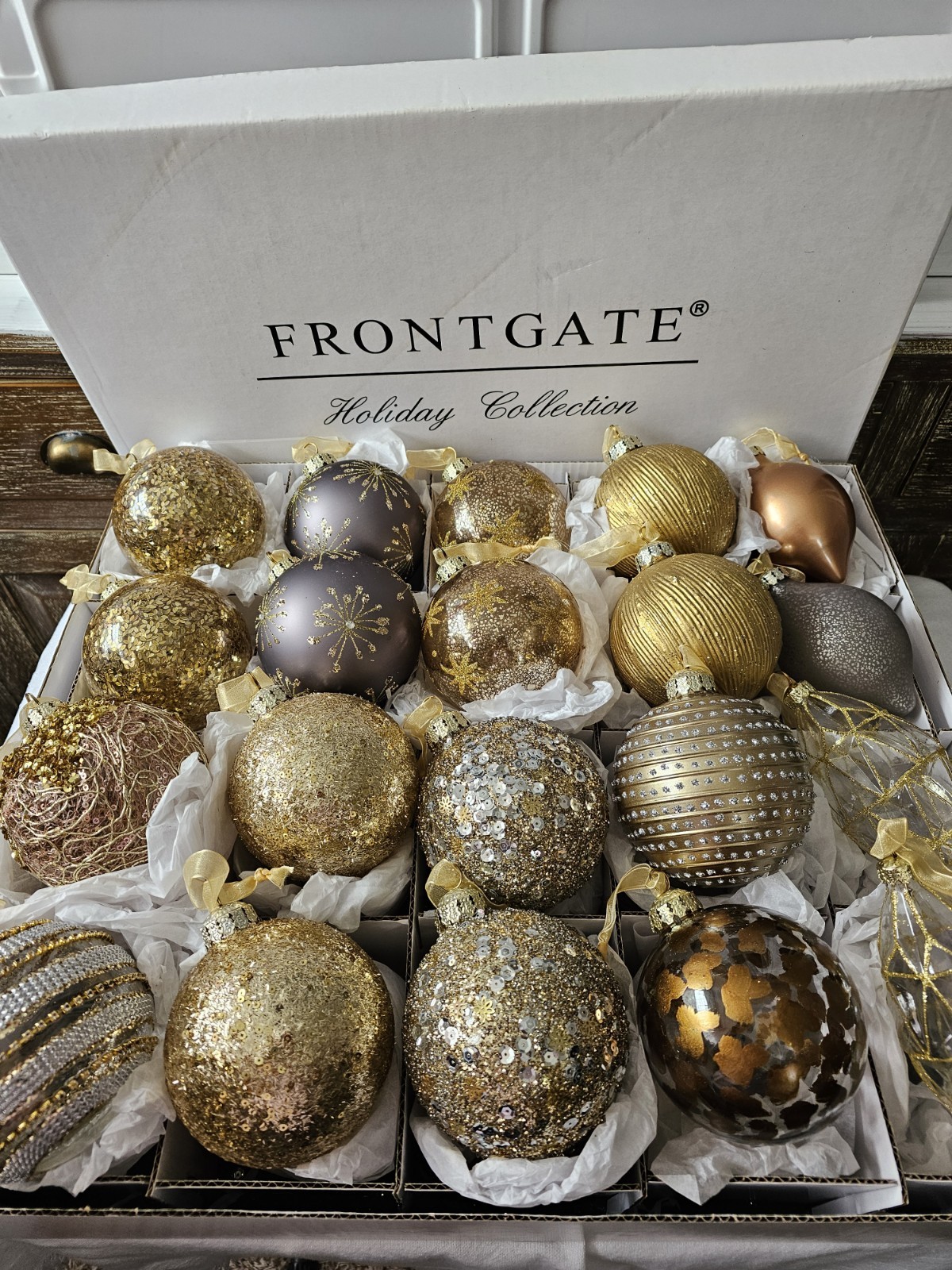 20 Piece Luxury Frontgate Holiday Collection Glass Ornaments ~ Excellent Cond.