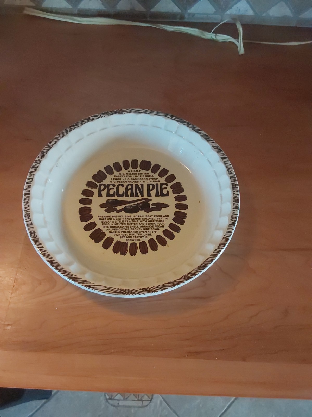 Ceramic Pie Dish Pecan Pie Recipe, Approximate Size 10\