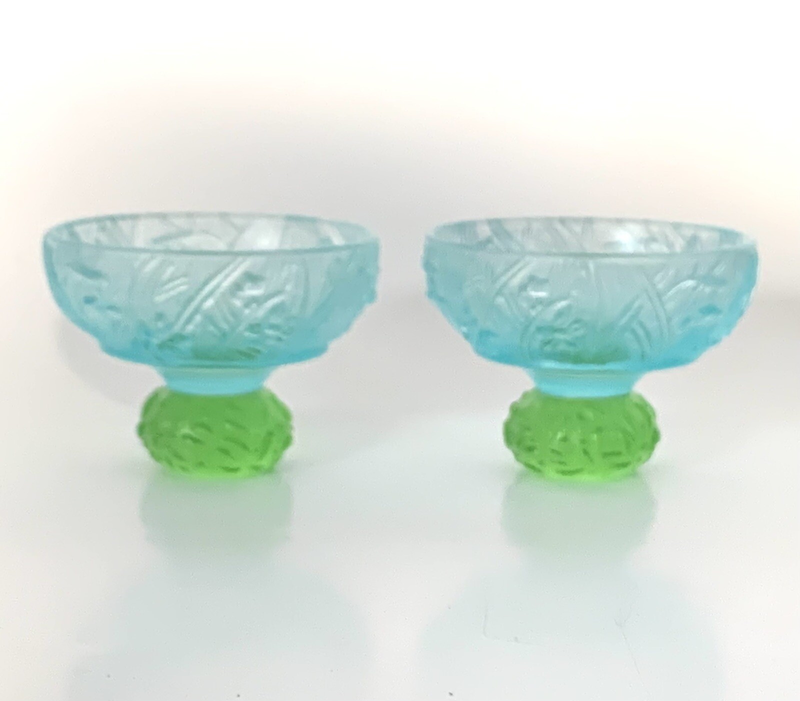 Liuli Crystal Art Glass Set of 2 Sake Shot Glasses In Gift Box