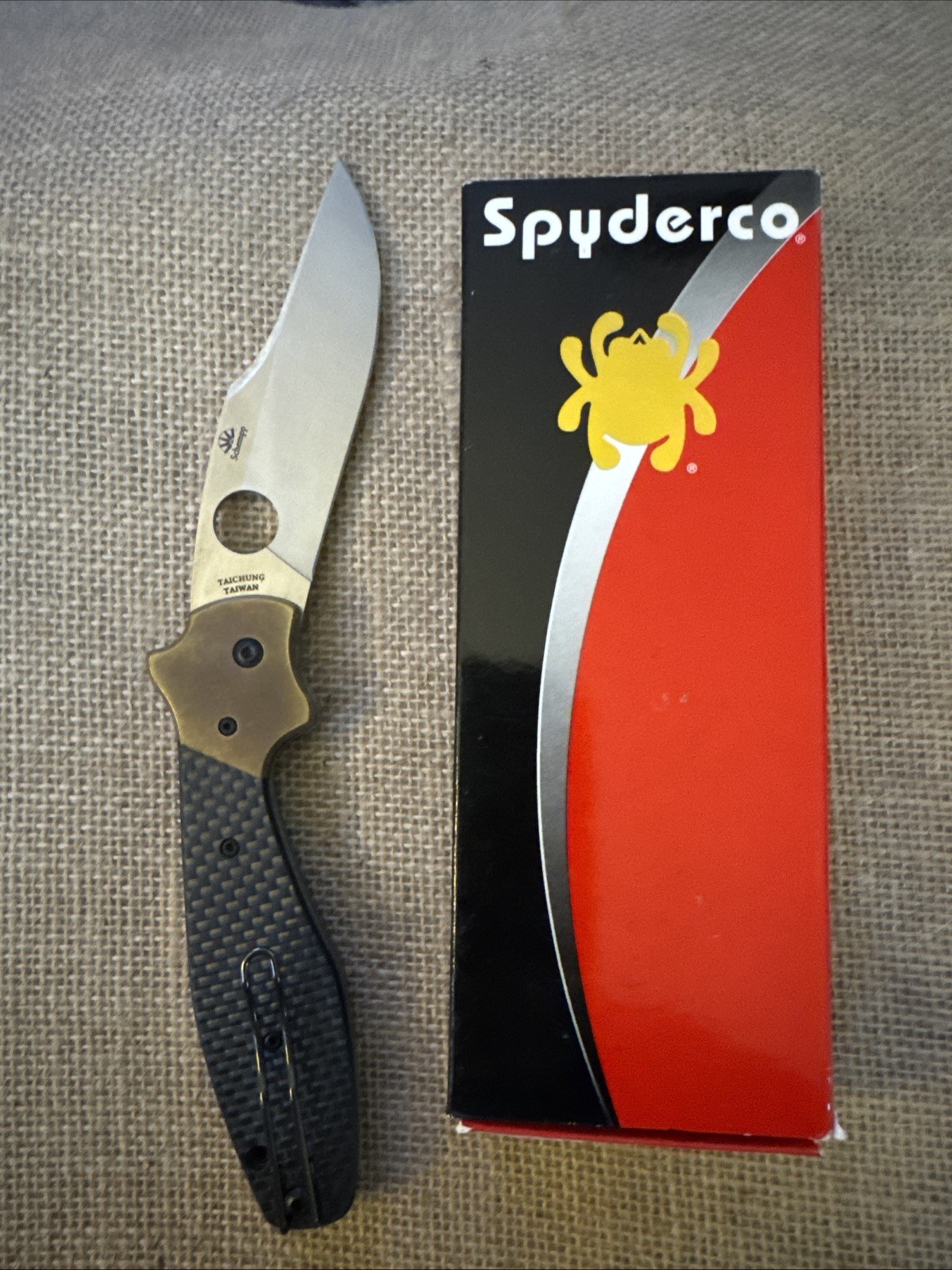 Spyderco Schempp Bowie Ethnic Series Folding Knife - Silver