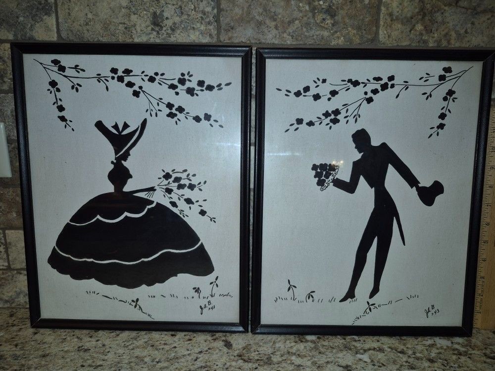 Set Of 2 Vintage Framed Silhouette Pictures Set Of 2 Vintage Framed Silhouette Pictures