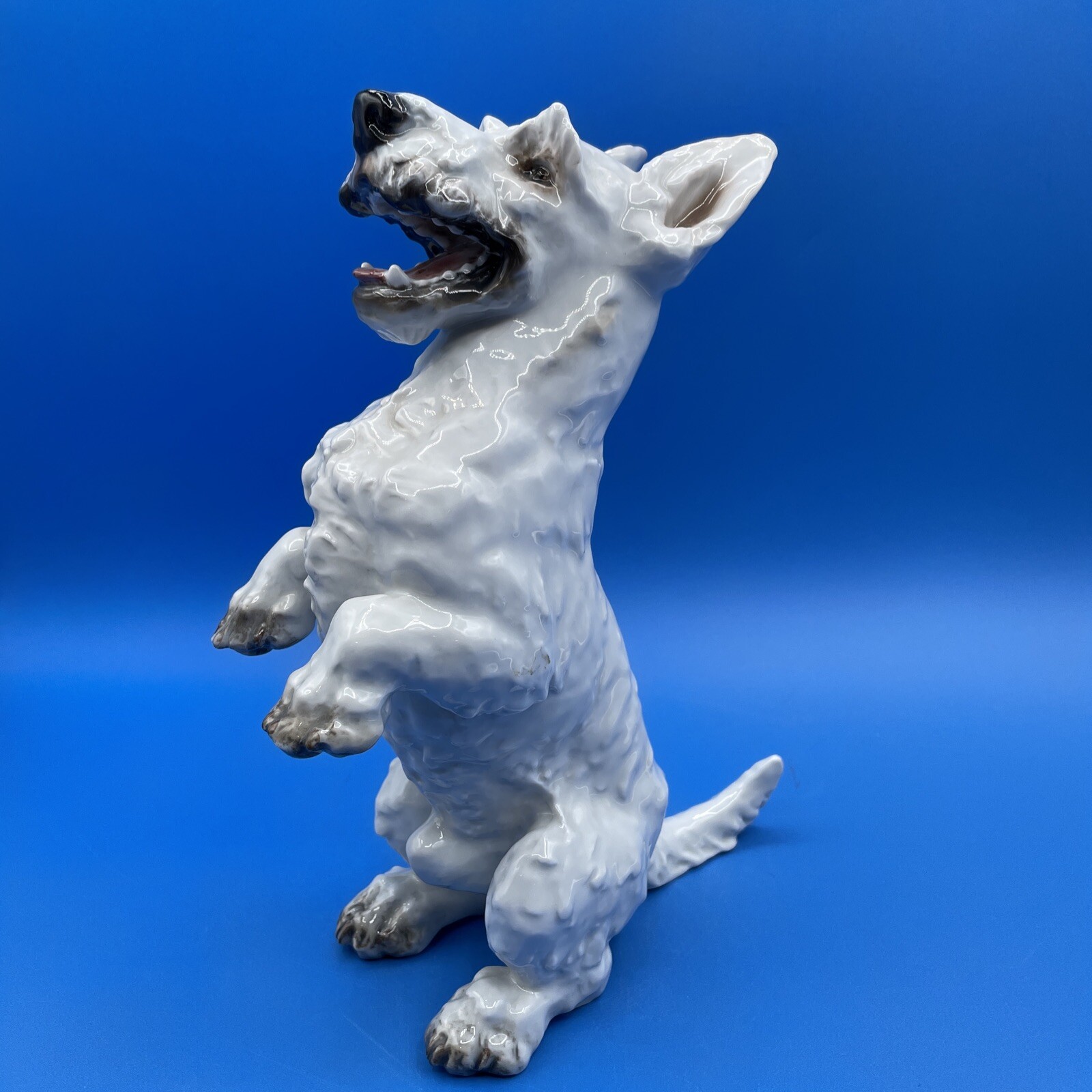ROSENTHAL GERMANY LARGE PORCELAIN FIGURINE OF A SCOTTIE SCOTTISH TERRIER DOG 10\ ROSENTHAL GERMANY LARGE PORCELAIN FIGURINE OF A SCOTTIE SCOTTISH TERRIER DOG 10\