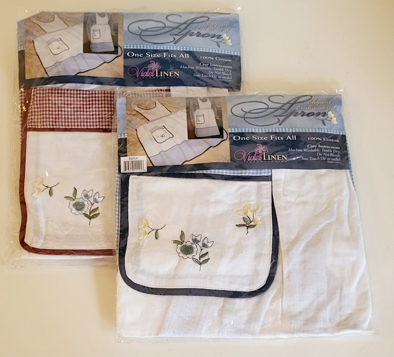 Vtg Elegant Embroidered Aprons Set Of 2 NOS NIP Blue And White & Red And White