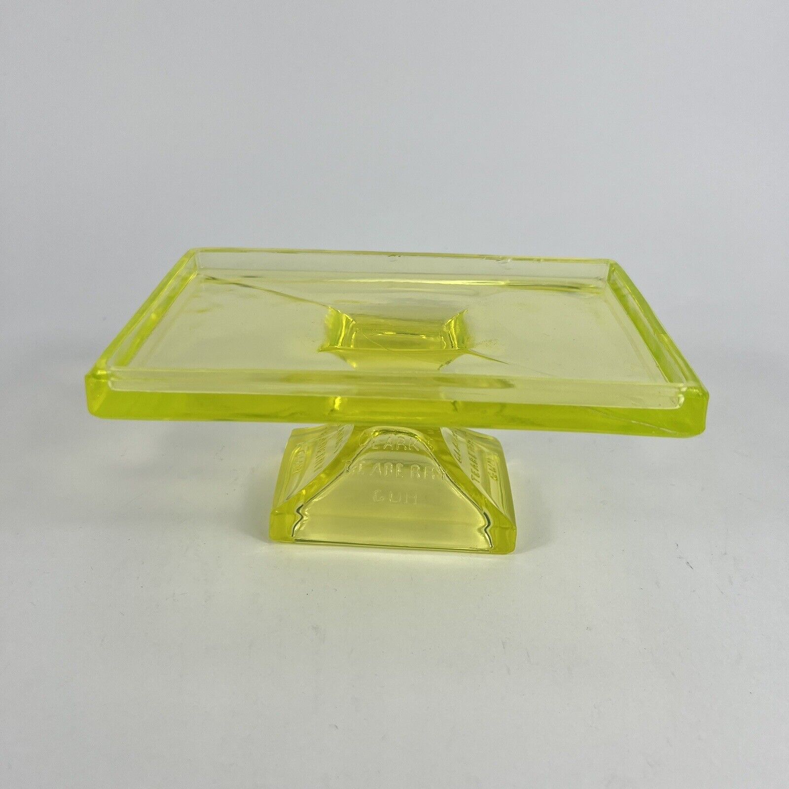 Vintage CLARKS TEABERRY GUM Pedestal Display Stand Uranium Vaseline Glass chip