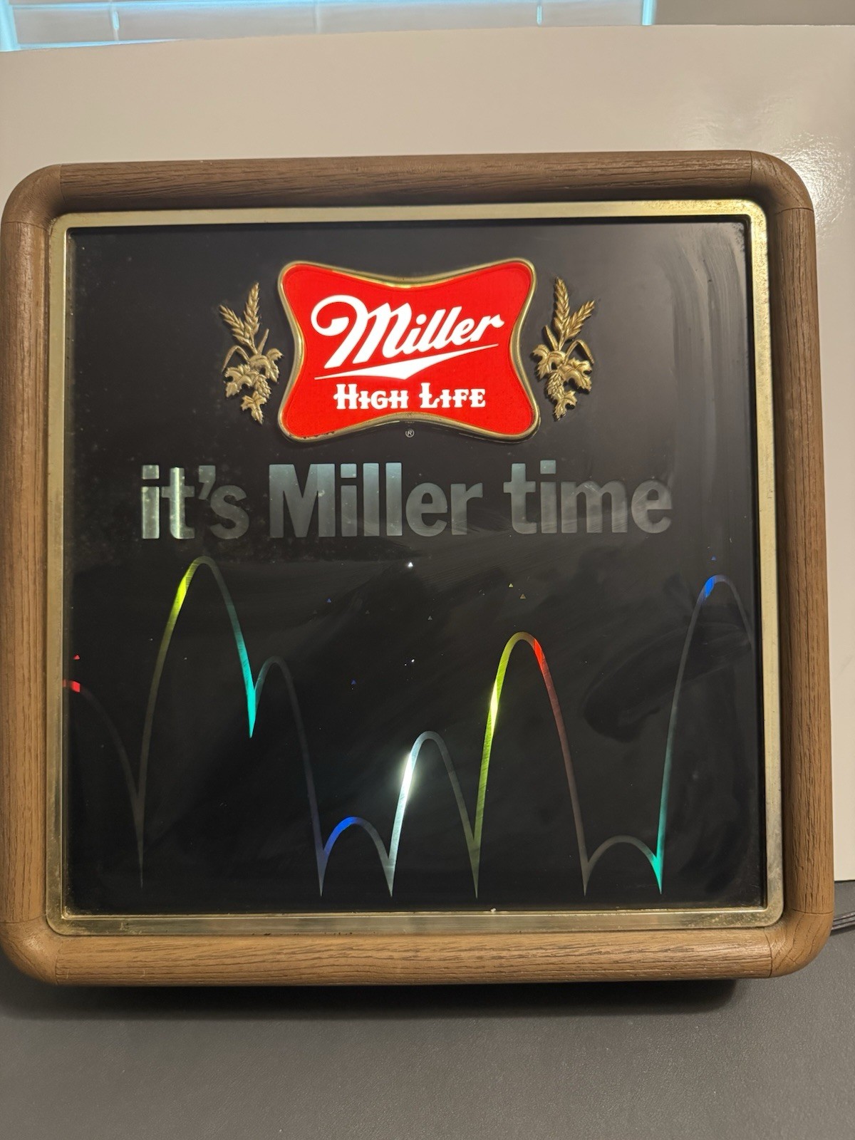 VINTAGE VTG MILLER HIGH LIFE BEER BOUNCING BALL LIGHT UP MOTION SIGN 1982