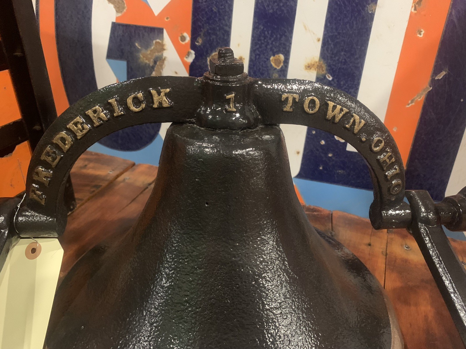 Vintage Frederick Town Ohio Dinner Bell