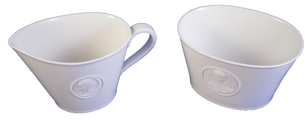 KPM Berlin Porcelain Arkadia Sugar & Creamer Porzellan Milchkaennchen Zuckerdose KPM Berlin Porcelain Arkadia Sugar & Creamer Porzellan Milchkaennchen Zuckerdose