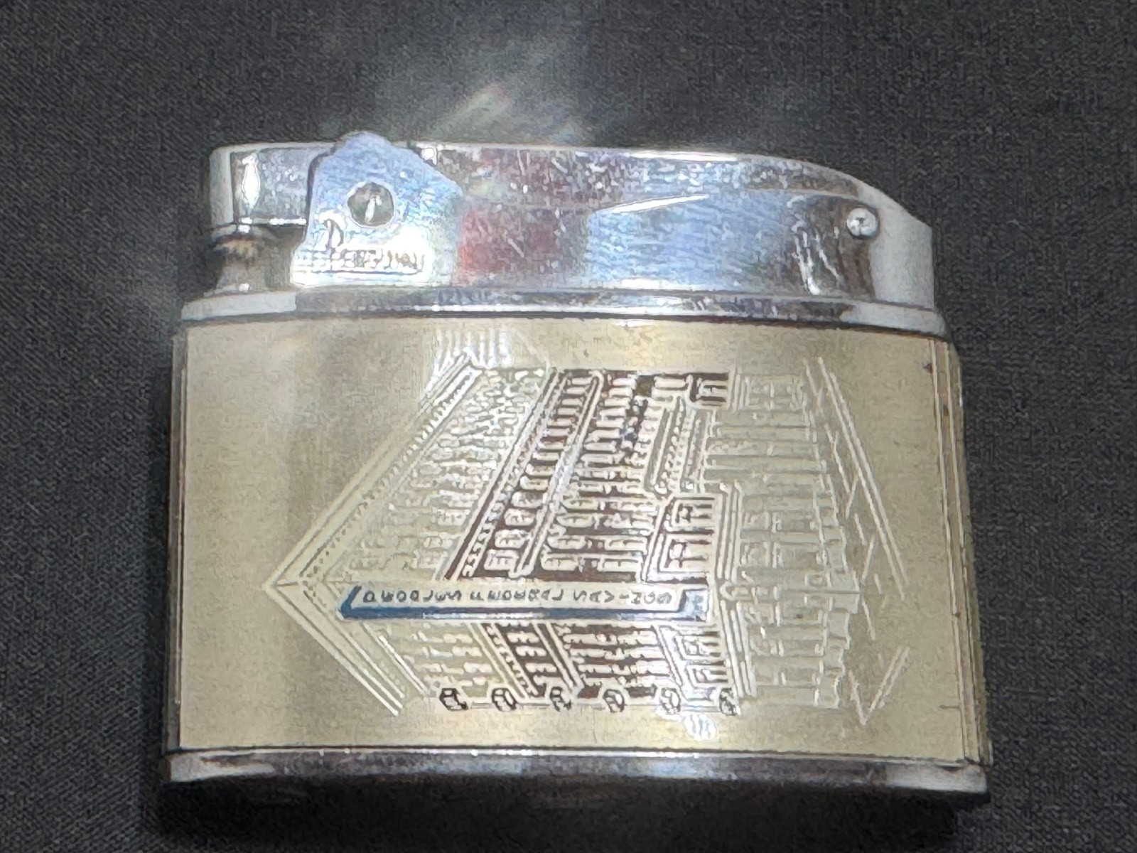 C-117 VINTAGE FIREFLY LIGHTER PEOPLES FEDERAL SAVINGS WHEELINGS W. VIRGINIA C-117 VINTAGE FIREFLY LIGHTER PEOPLES FEDERAL SAVINGS WHEELINGS W. VIRGINIA