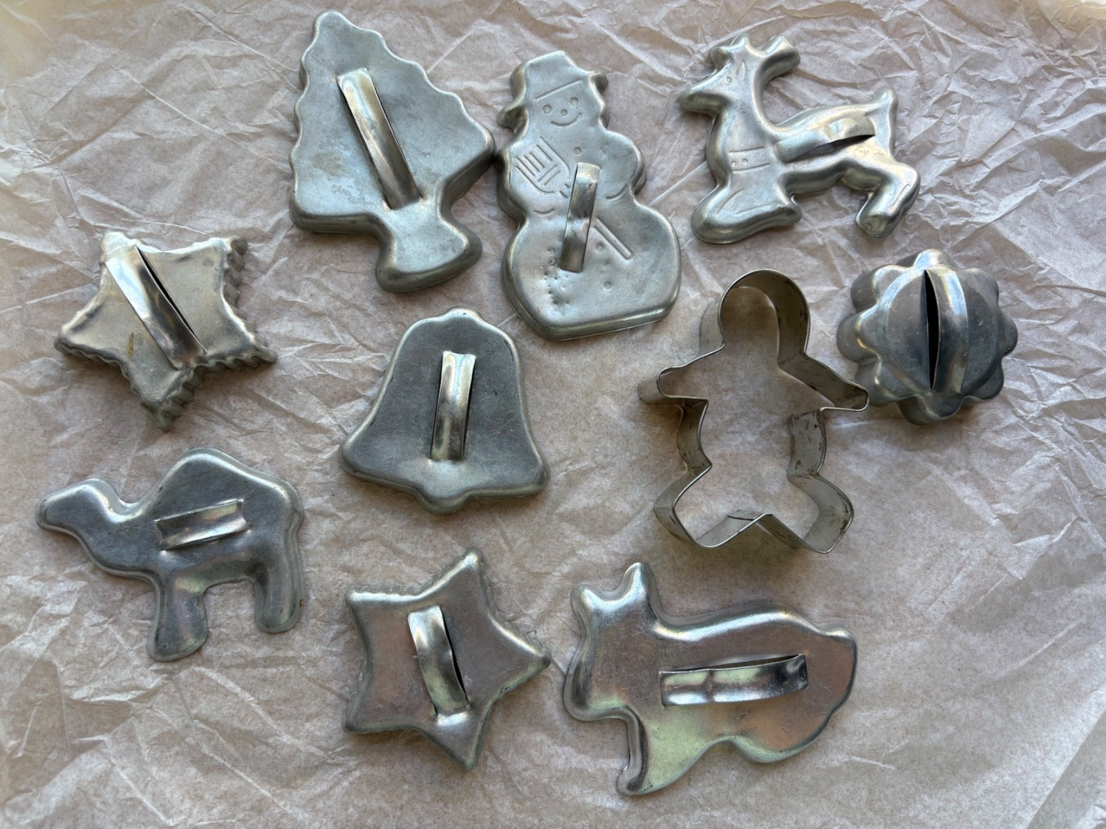 L@@K Vintage Christmas Cookie Cutters + One Bunny W@W