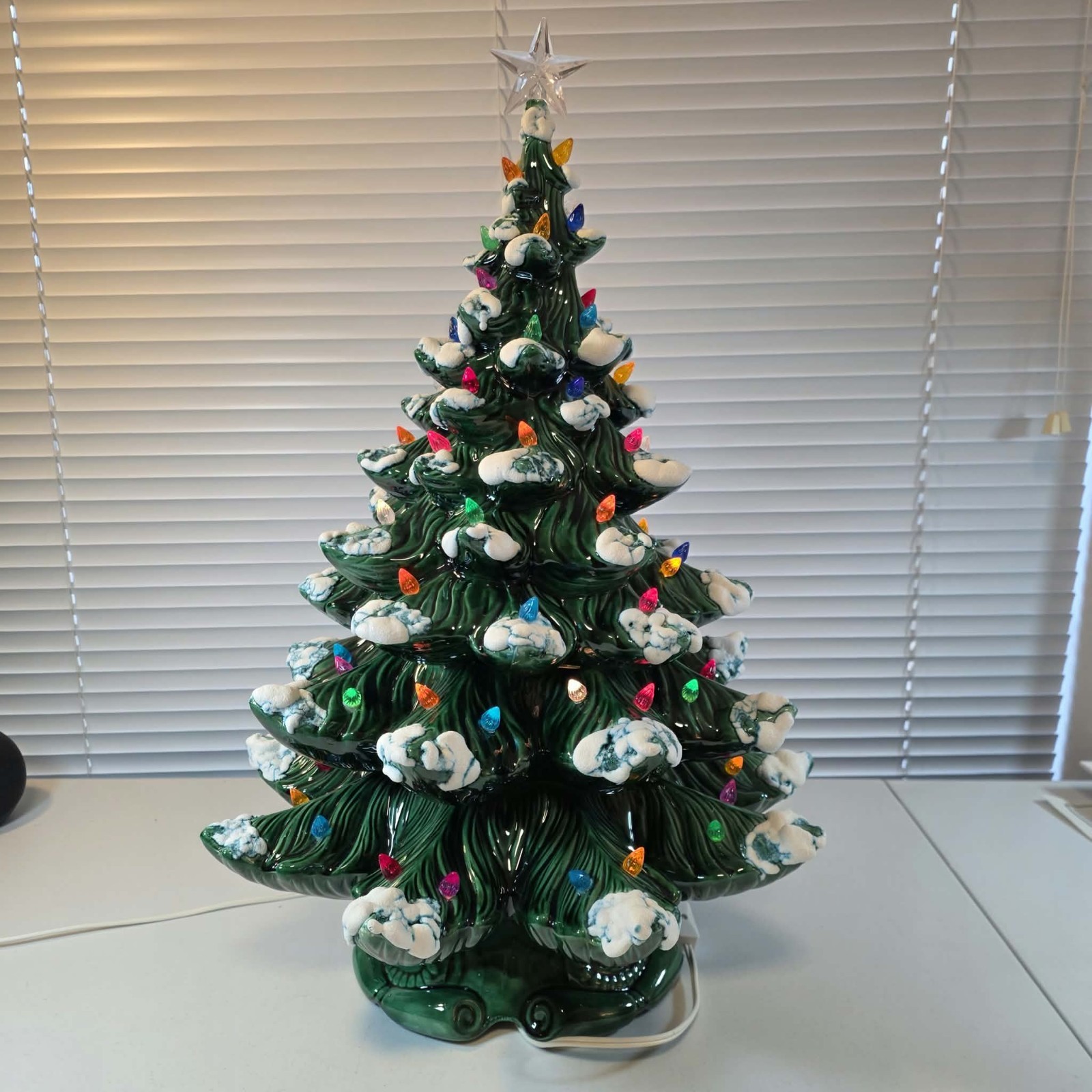 CERAMIC CHRISTMAS TREE FLOCKED HOMEMADE VTG W/BASE LIGHTS 19