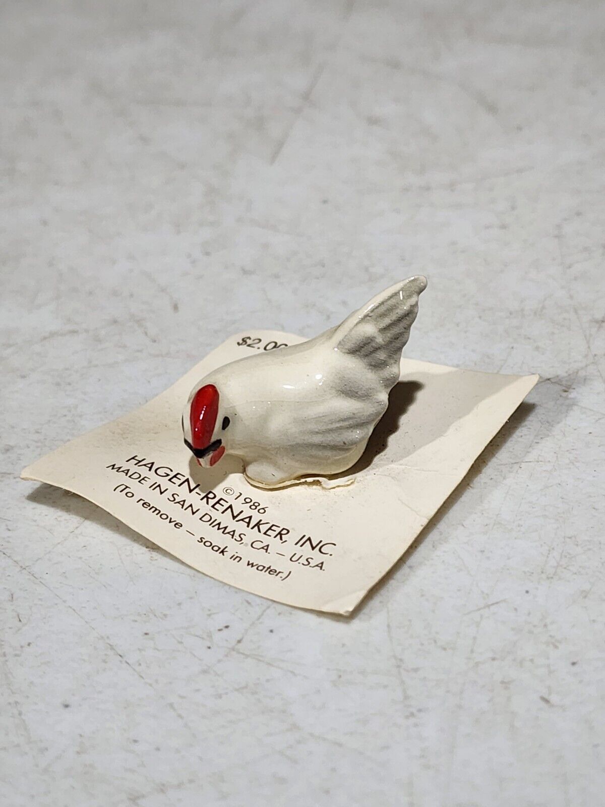VINTAGE Hagen Renaker Bantam Miniature Hen ON CARD