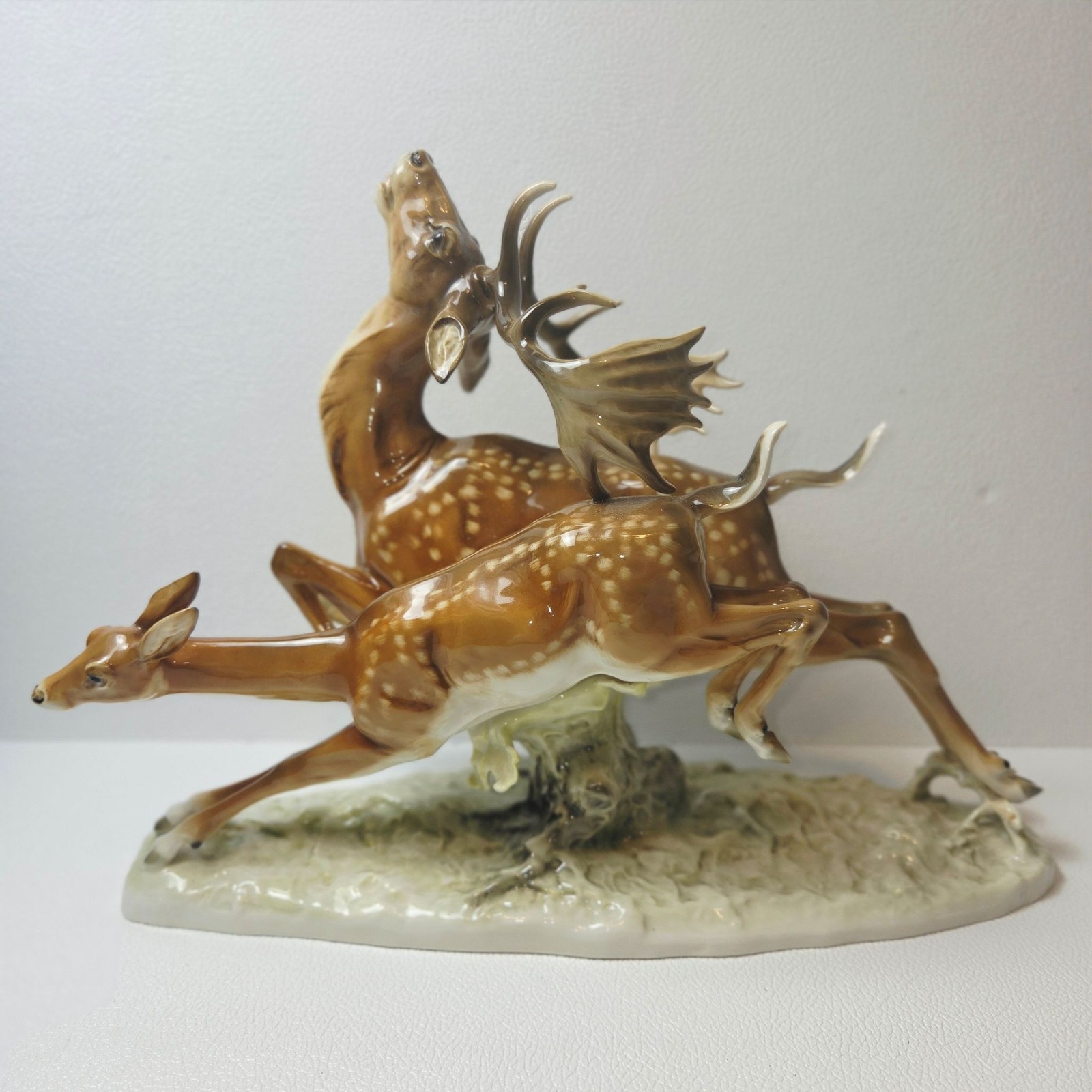 Vintage Hutschenreuther Tutter Porcelain Running Deer Stag Doe Germany Figurine