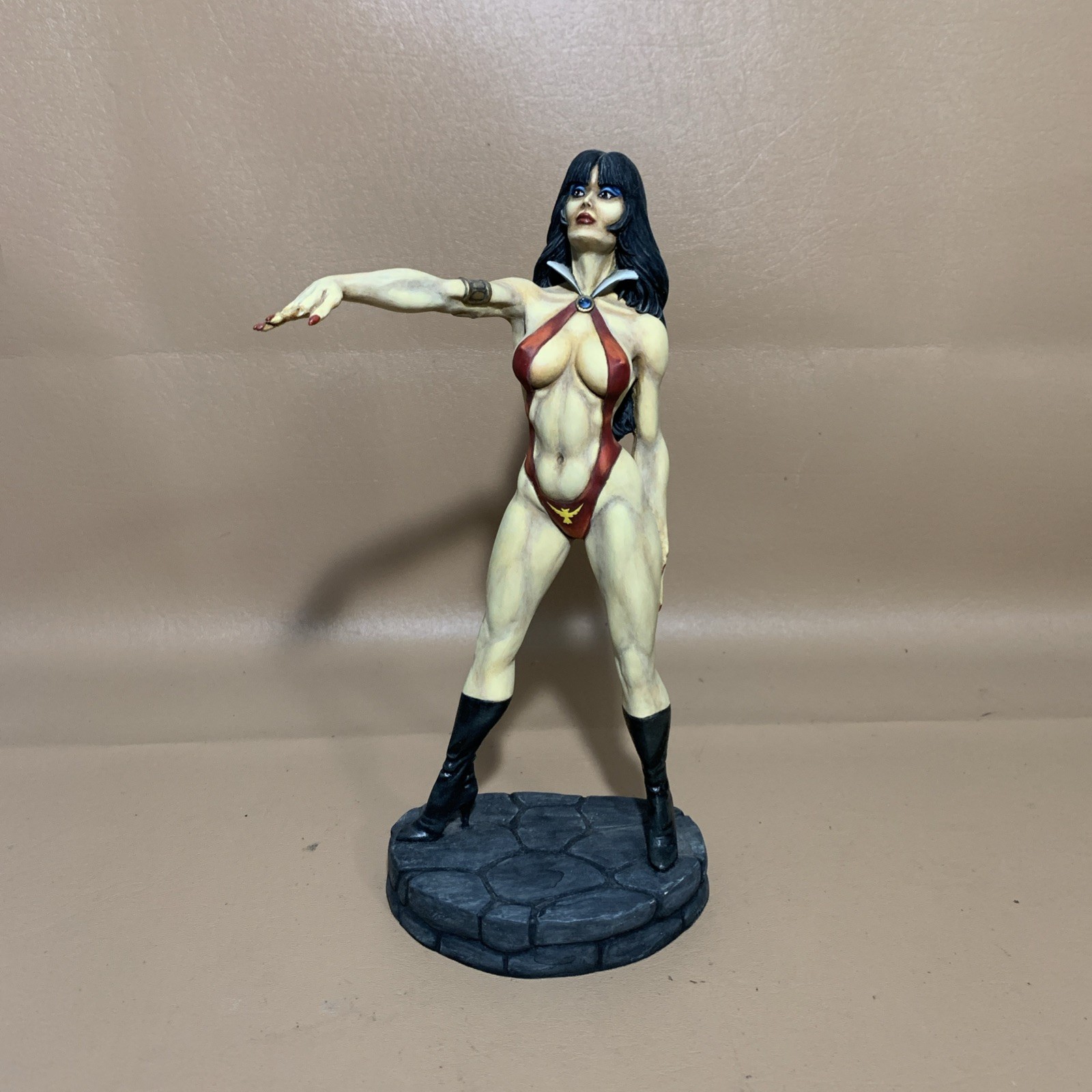 Vintage 1993 Vampirella Harris Publications Statue Graphitti Limited Ed 117/350
