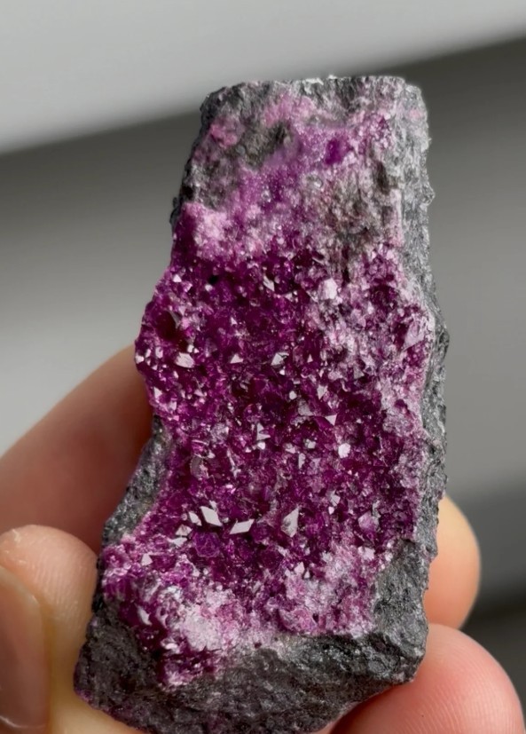 Rare Kammererite Specimen – A Closed-Mine Treasure from Turkey