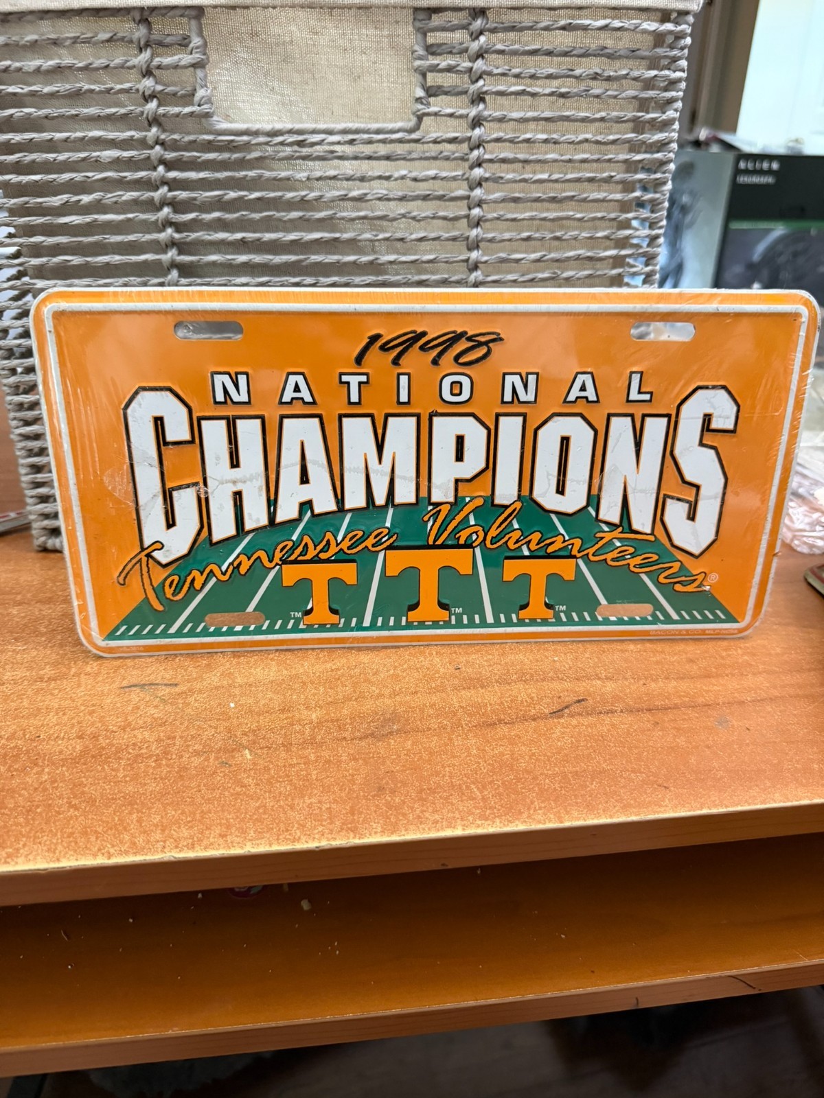 NEW 1998 National Champions License Plate Tennessee Volunteers