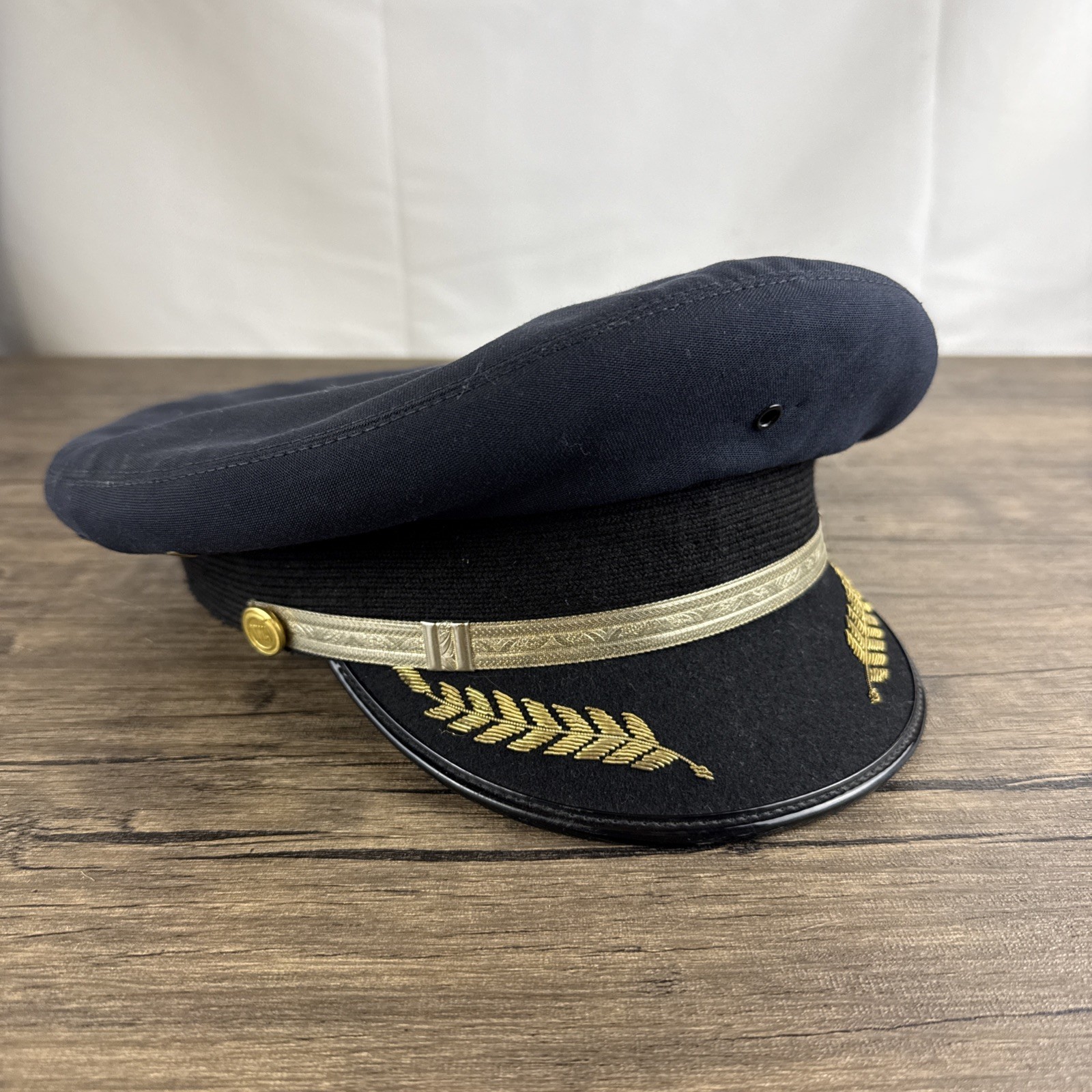 Vintage Northwest Airlines NWA Captain Pilot Uniform Visor Hat Superior Chicago