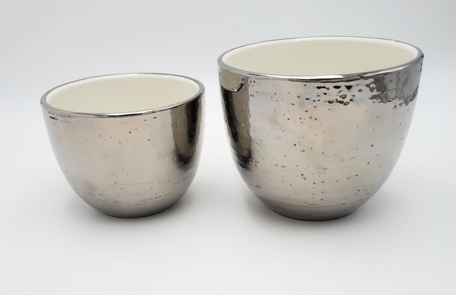 Superb Set of MCM Bitossi Italian Platinum Silver Ripple Glaze Ceramic Vases