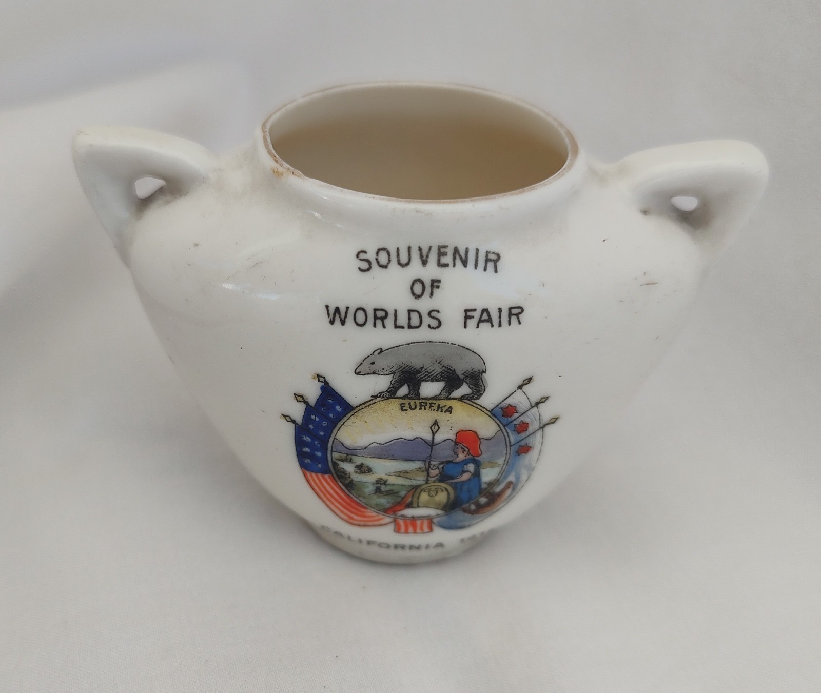 Antique 1915 Small Ceramic Souvenir Worlds Fair California 1915 State Seal 2.25\