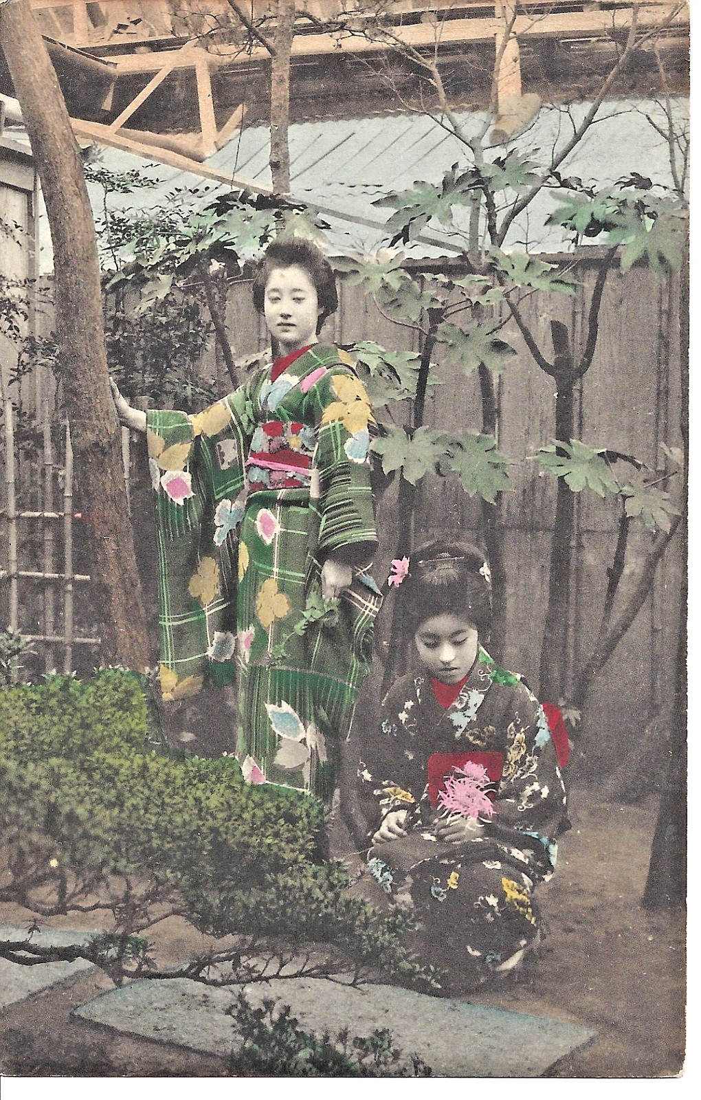 Two (2) Geisha Girls in Japan Vintage 1907-1915 Postcard (1) Not Posted