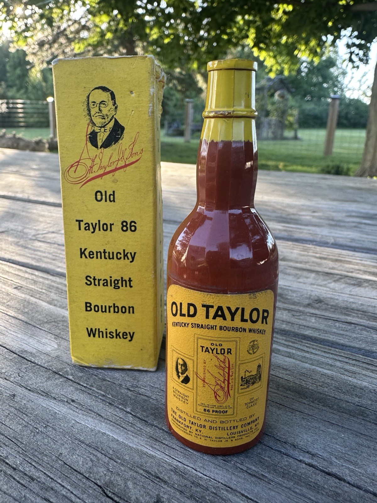 EARLY OLD  (E.H.) TAYLOR KENTUCKY BOURBON WHISKEY MINI BOTTLE MATCHHOLDER