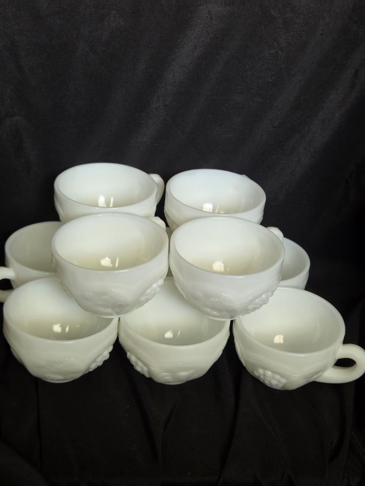 Lot of 10 Vintage LE Smith Milk Glass Punch Cups Vintage Grape Pattern SMIVIN