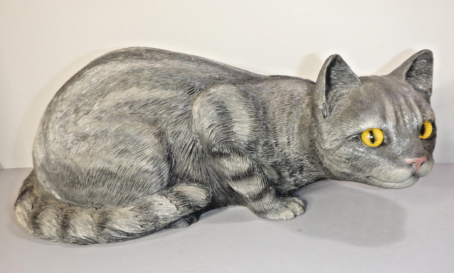 Vintage Sandicast Large 221 Tabby-Silver Cat Figurine by Sandra Brue