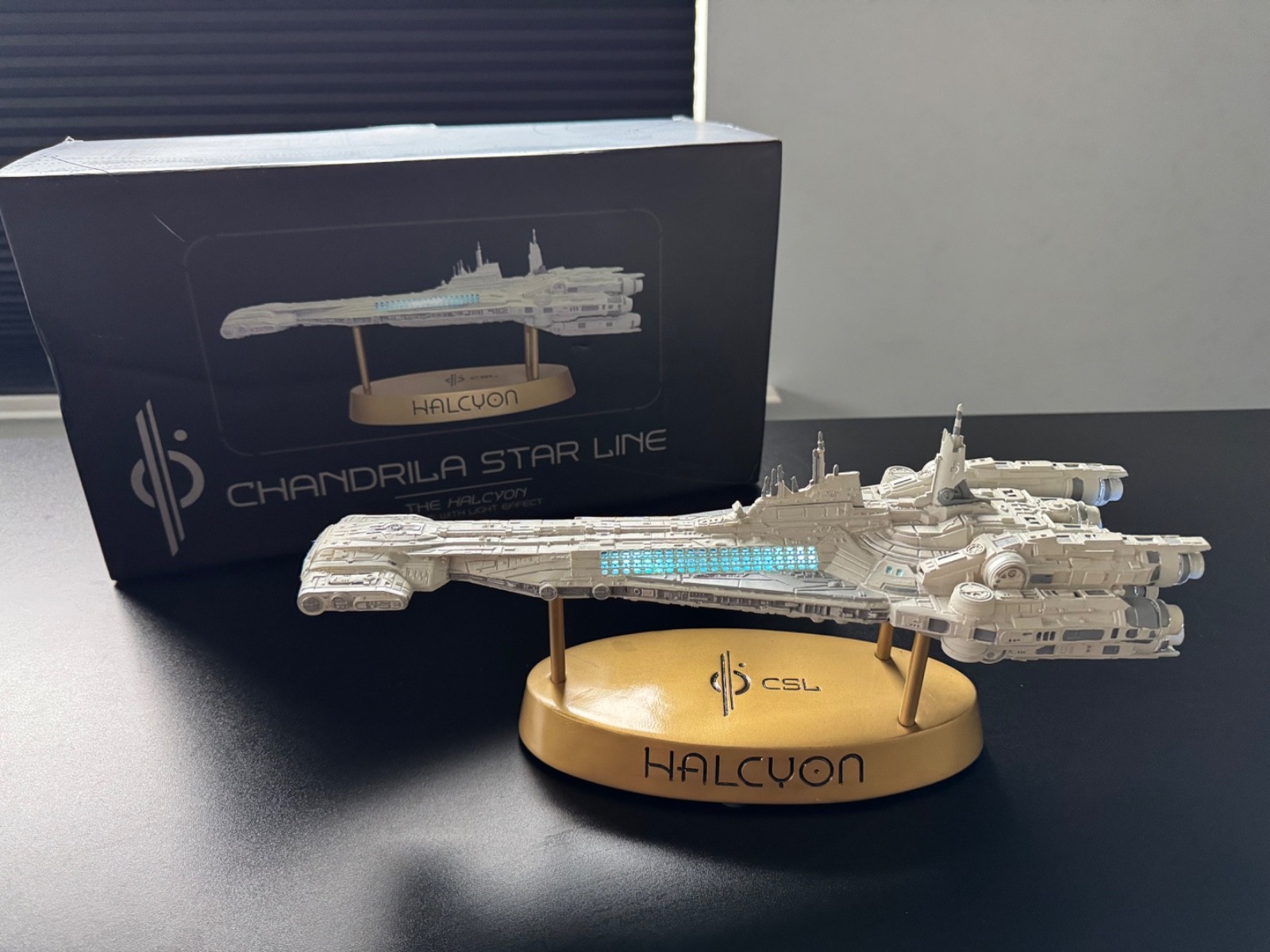 Star Wars Galactic Starcruiser Lighted Halcyon Model Chandrila Star Line Star Wars Galactic Starcruiser Lighted Halcyon Model Chandrila Star Line