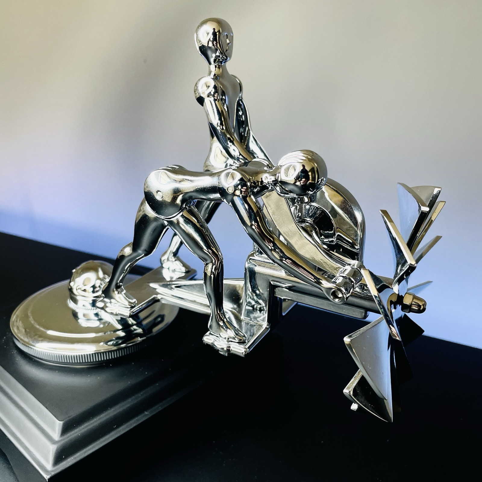 🇺🇸 Vintage Hood Ornament Mascot 1931 Action Twins Motometer Liberty 🇺🇸 Vintage Hood Ornament Mascot 1931 Action Twins Motometer Liberty