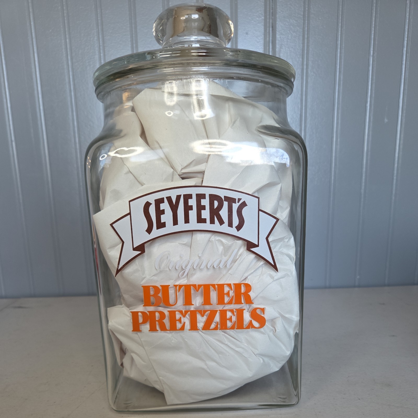Vintage Seyferts Original Butter Pretzels Large Glass Jar Canister With Lid 13\