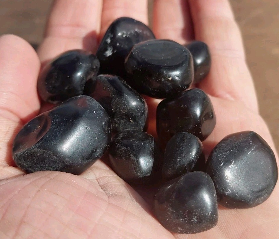 Polished Apache Tears 1/2lb Hand Selected Whole Specimens Volcanic Glass A+Shine