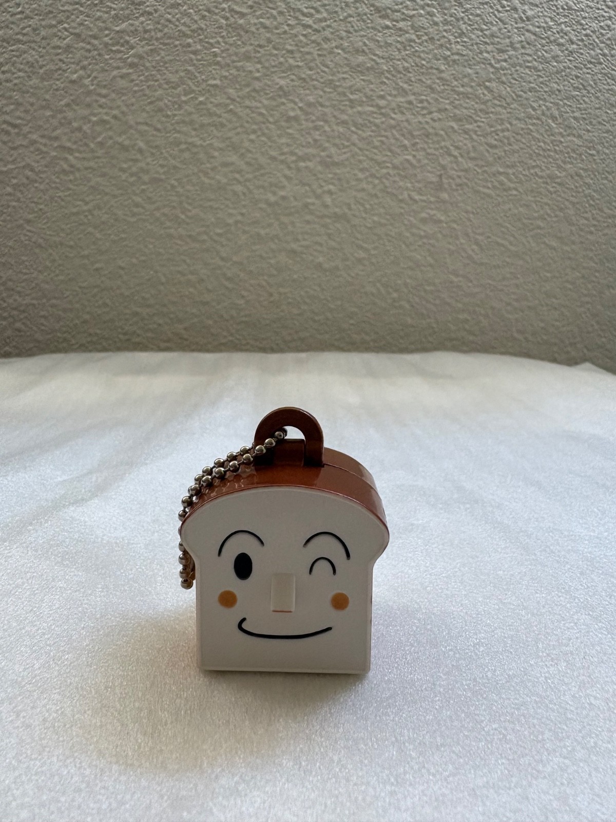 Very Rare Vintage 2006 Shokupanman Transformable Keychain, Anpanman Capsule Toy