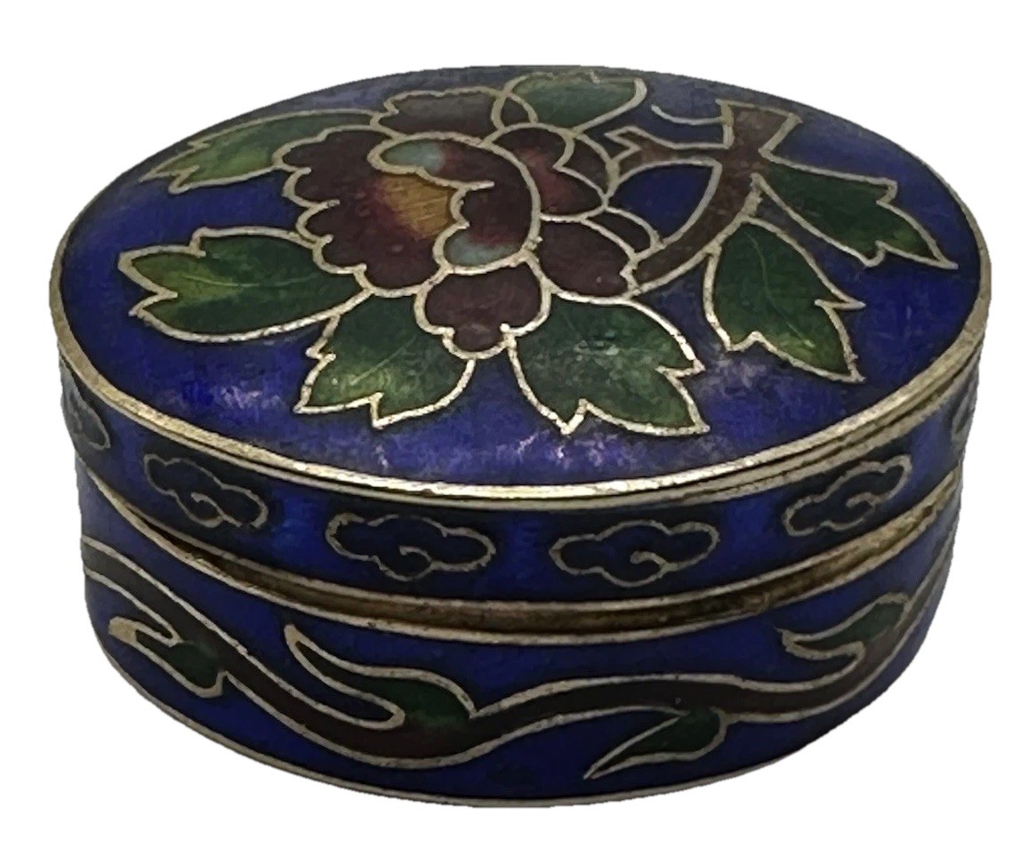 VTG 1930’s Floral Cloisonne Enamel Blue Trinket Box Pill Box 1.5”