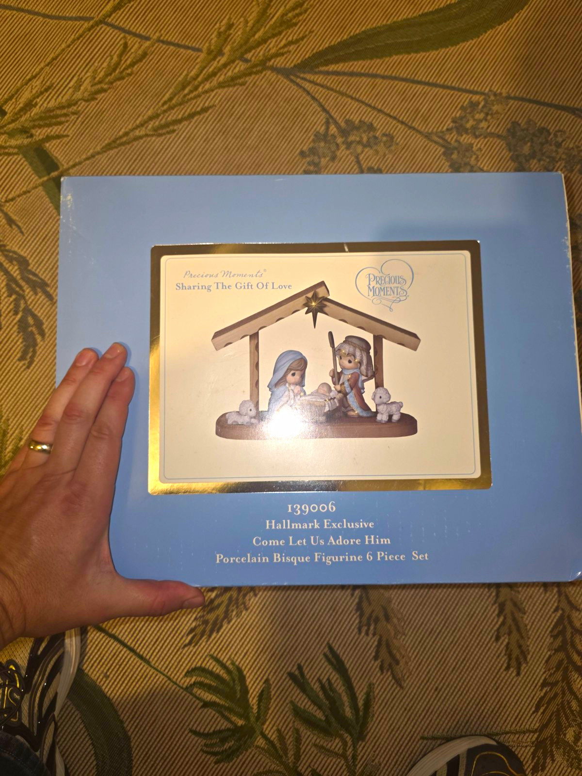 Precious Moments COME LET US ADORE HIM #139006 Hallmark Exclusive Nativity Set
