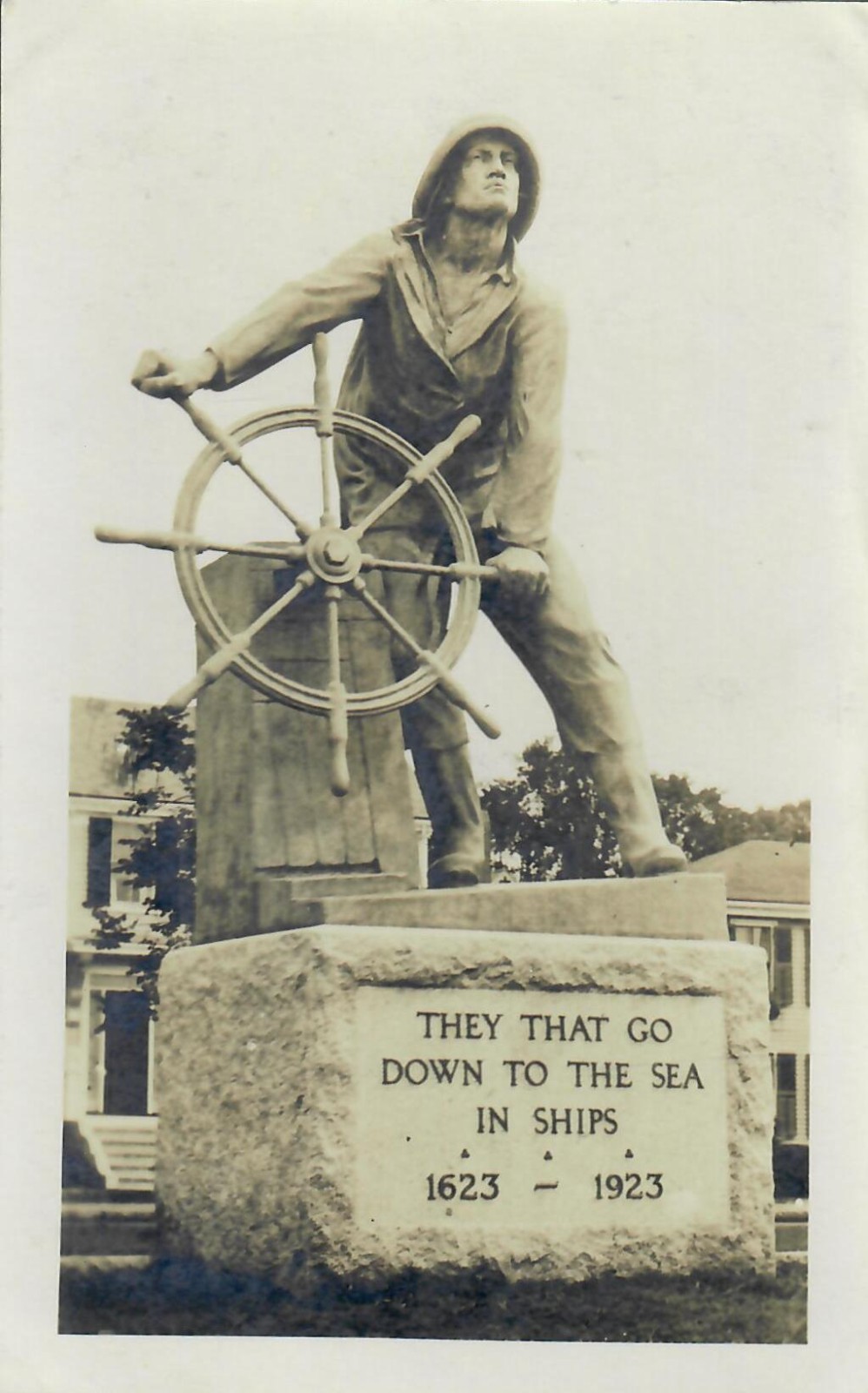 RPPC Fisherman\'s Memorial Gloucester MA Massachusetts