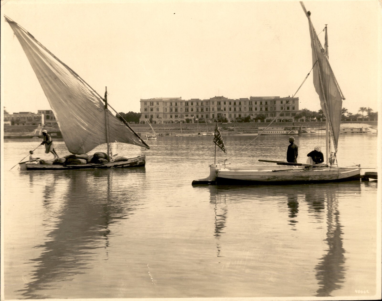 GA222 Original Photo WINTER PALACE AT LUXOR FROM ACROSS NILE RIVER APPROX 1920s GA222 Original Photo WINTER PALACE AT LUXOR FROM ACROSS NILE RIVER APPROX 1920s