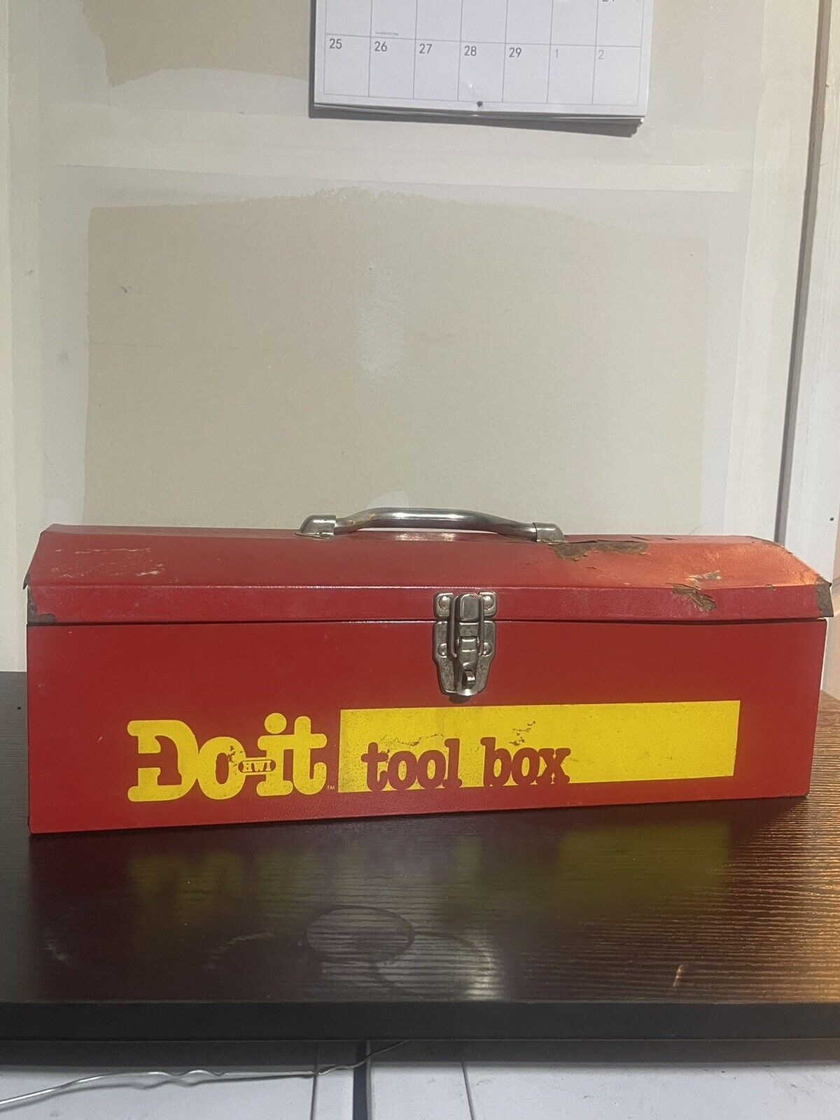 Vintage Do It Yourself HWI Red Toolbox Hardware Wholesaler Inc 16x7.5 x7