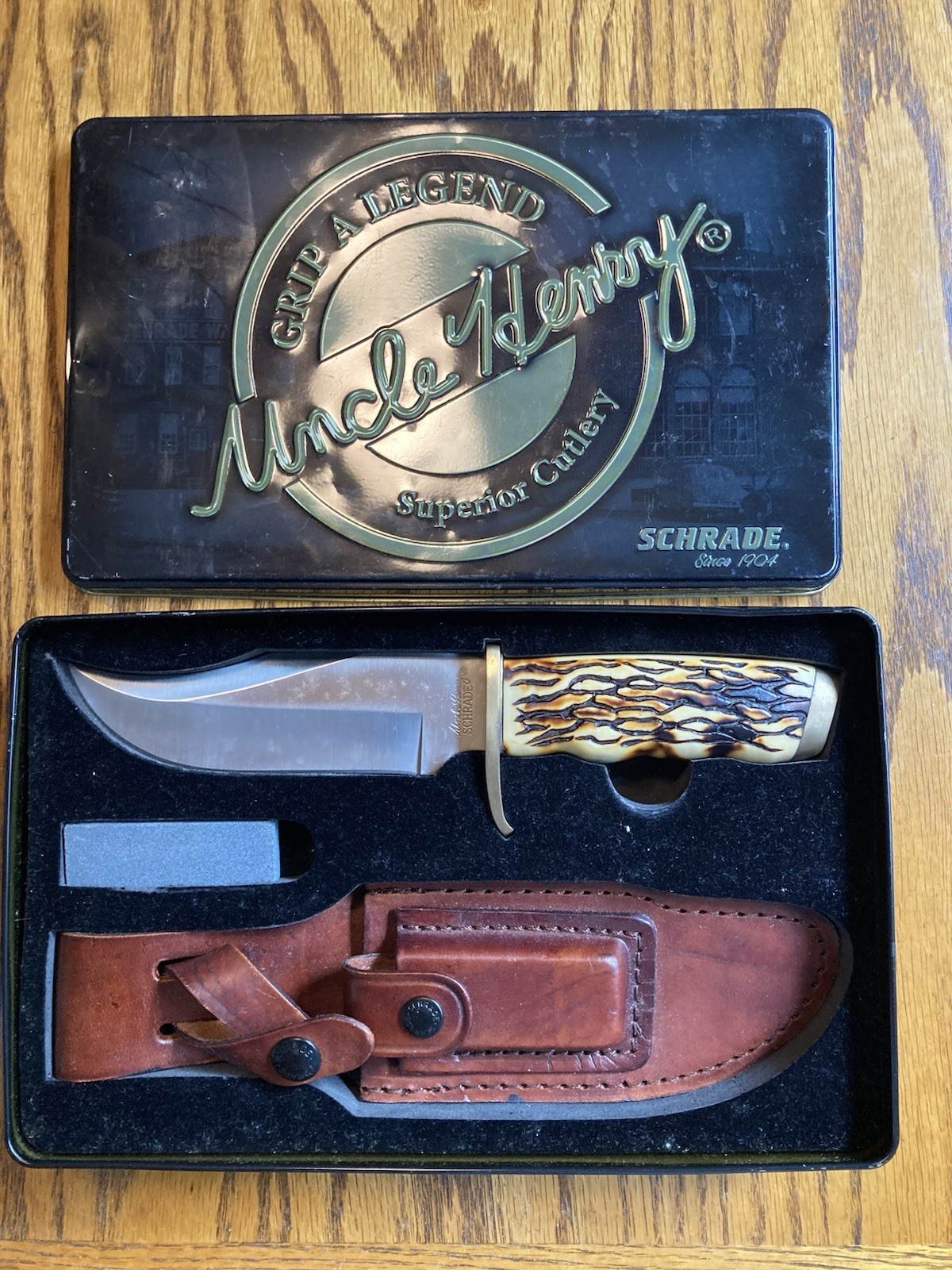 Vintage Schrade Uncle Henry Schrade-Walden 171UH Pro Hunter Knife