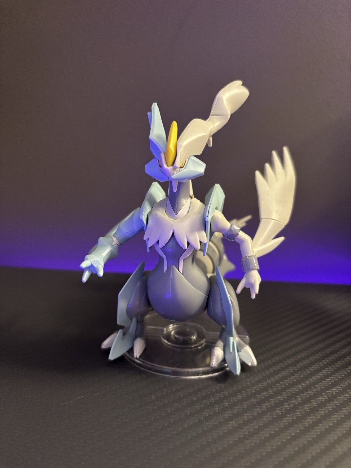 White Kyurem Pokemon Plamo Bandai Figure