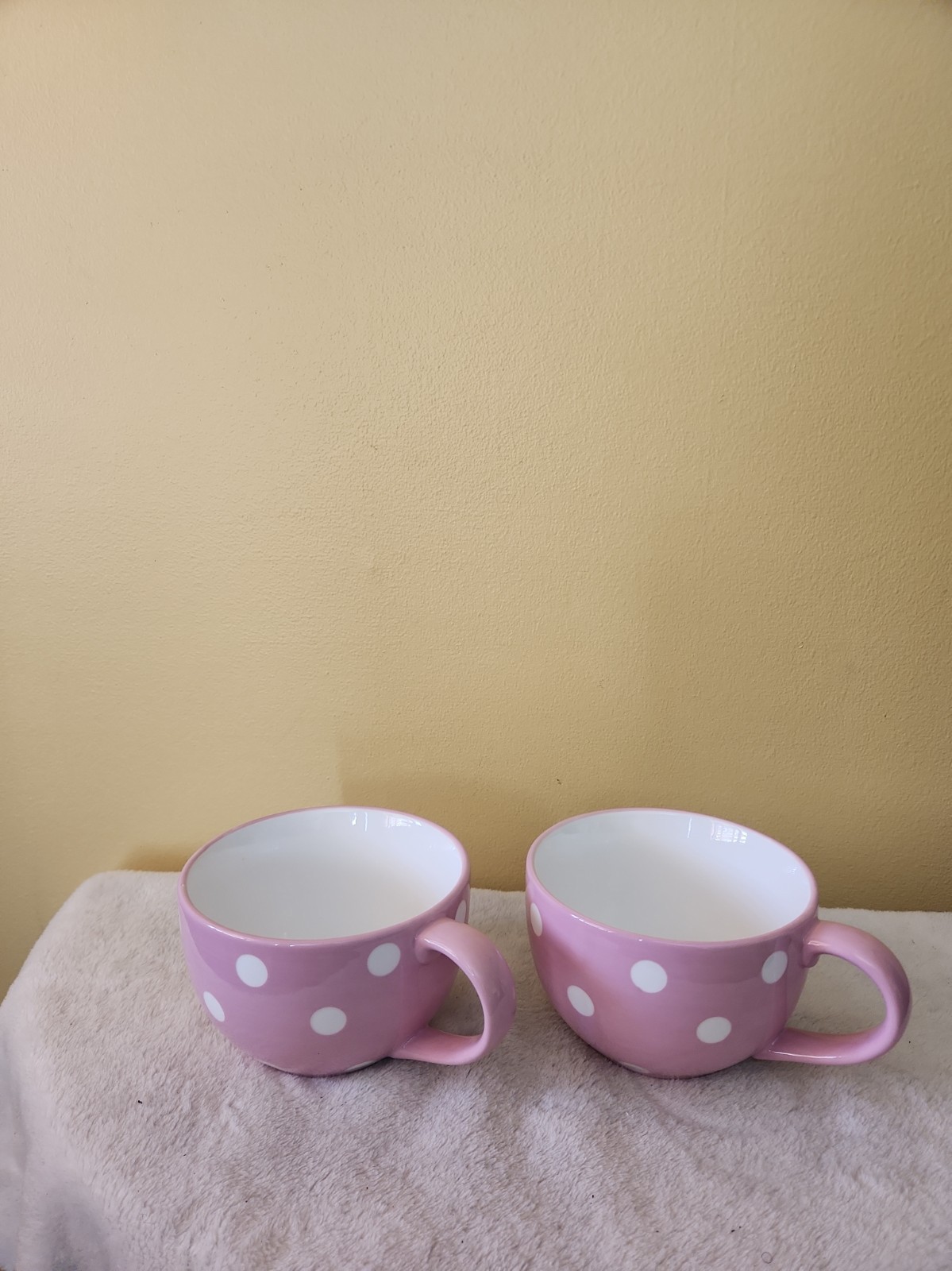 The Pampered Chef Stoneware Cup Set Cancer Awareness