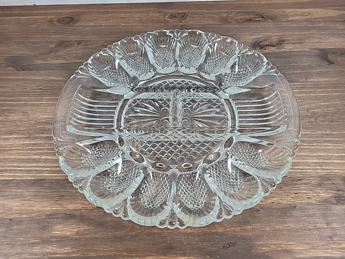 Vintage L.E. Smith Glass Deviled Egg Plate Relish Tray Diamond Point 11