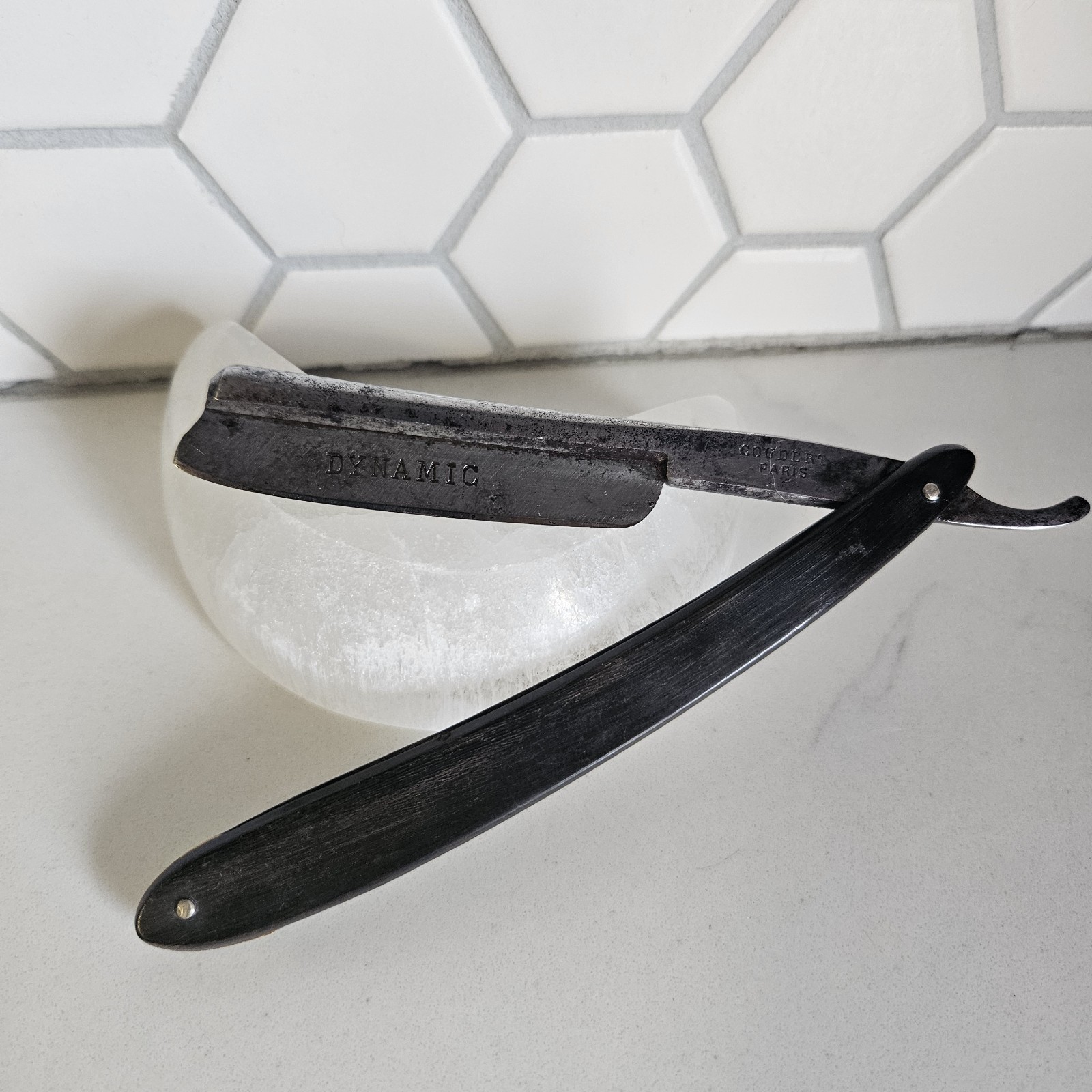 Antique J. Coudert French Straight Razor Dynamic Paris Depose Antique J. Coudert French Straight Razor Dynamic Paris Depose