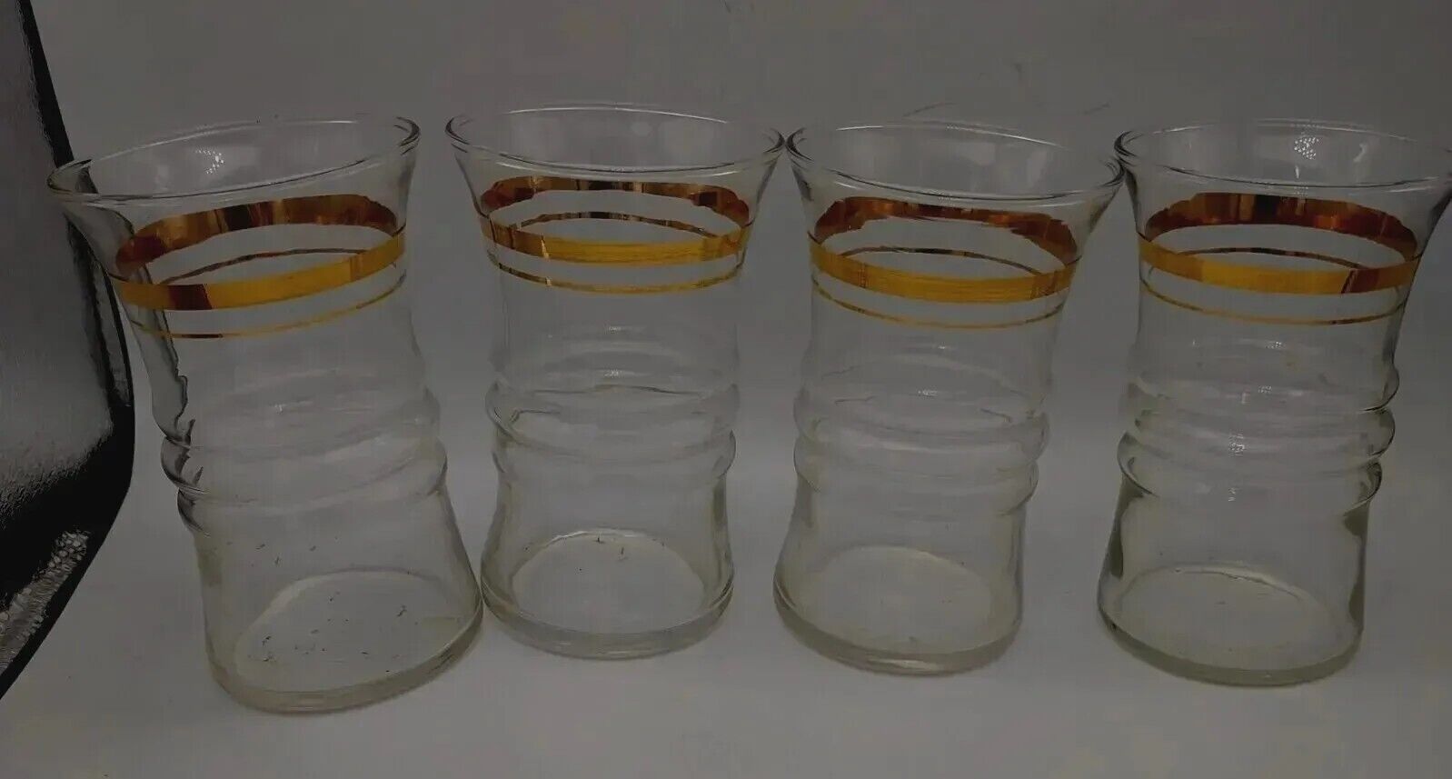 Vintage Glasses Juice breakfast  Elegant Drink Set Of 4 Gold banned Trimmed 4.5\