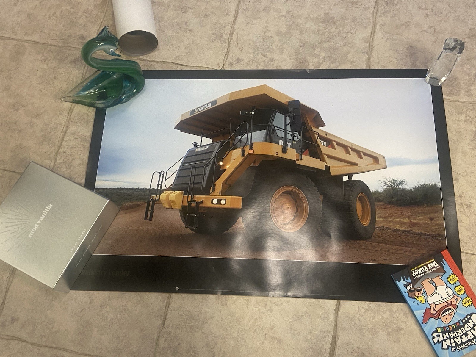 Vtg 2008 Event Display  CAT CATERPILLAR Poster 777 off-highway Dump Truck 25x38”